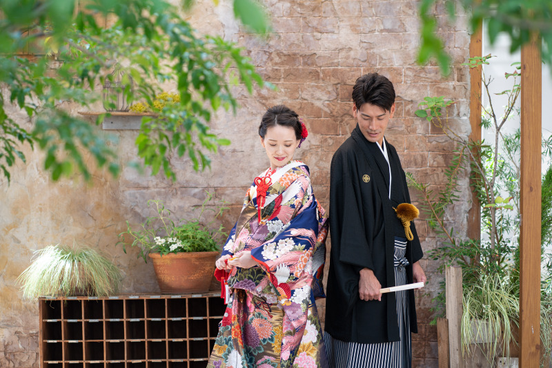 目線外しショットで大人っぽく・・・