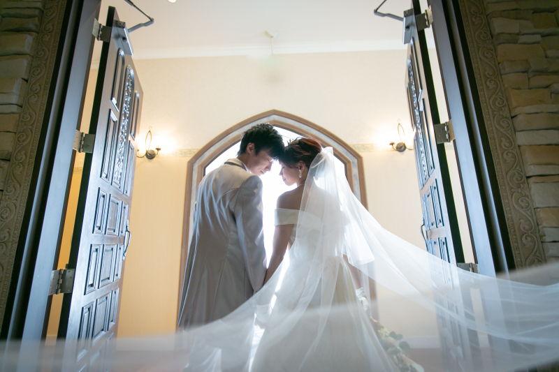 なびかせるベール