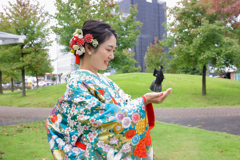 手乗り新郎様!?お二人の個性が光る1枚✷