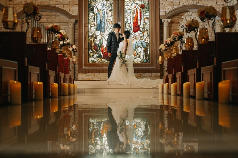 奥行きのあるチャペルフォト