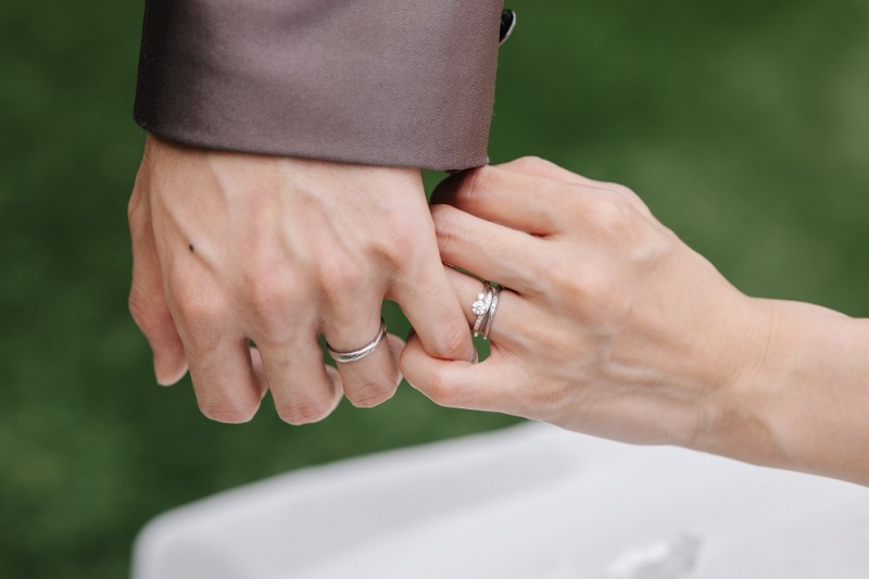 婚約指輪の重ね付け♡