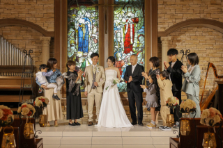 家族みんなで♡絆感じるフォトウェディング｜洋装1着◇スタジオ撮影◇挙式セレモニー