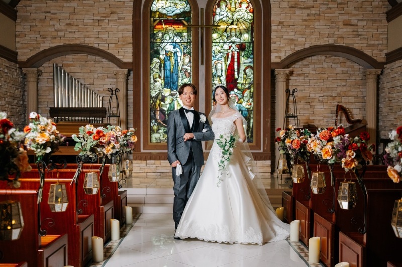 アンティーク調のチャペルにて