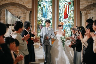 お世話になった方に感謝を込めて｜ウェディングドレス＆カラードレス◇スタジオ◇挙式