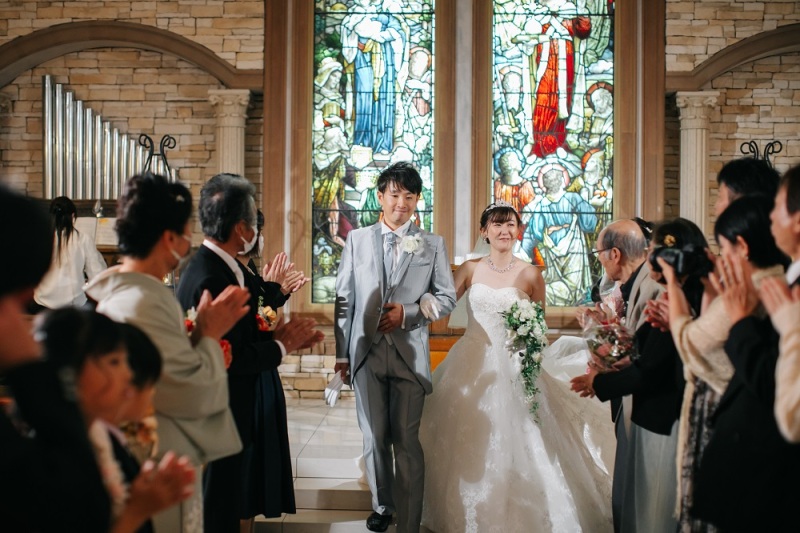 お世話になった方に感謝を込めて|ウェディングドレス&カラードレス◇スタジオ◇挙式