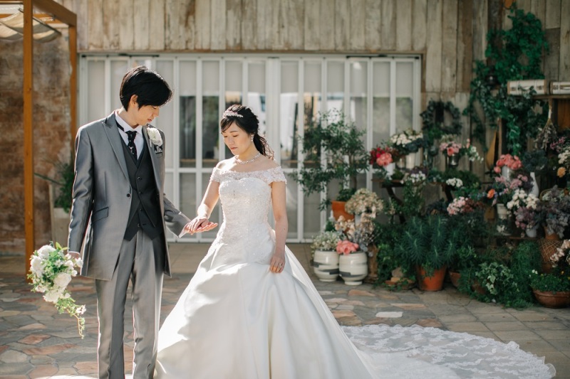 ガーデンのお花の前で☀