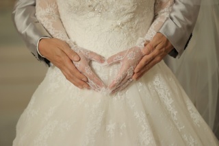 おふたりの愛をお子様へ...｜ウェディングドレス◇スタジオ