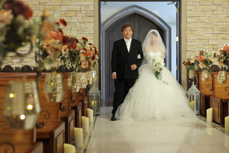 お父様とバージンロード入場✷