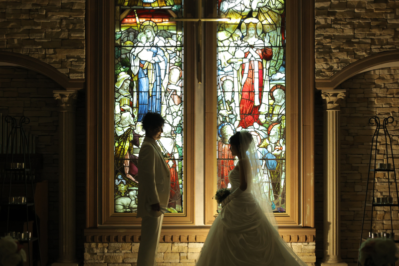 幻想的な誓いのシーン