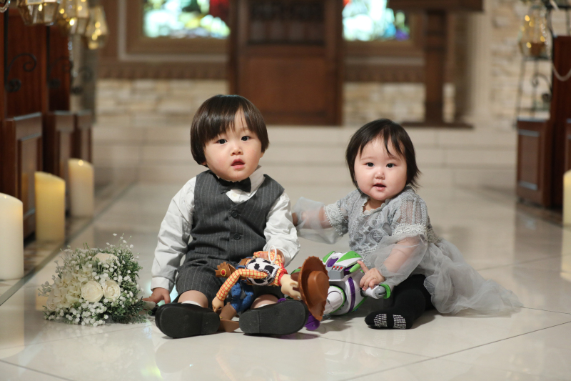 大好きなおもちゃと一緒に