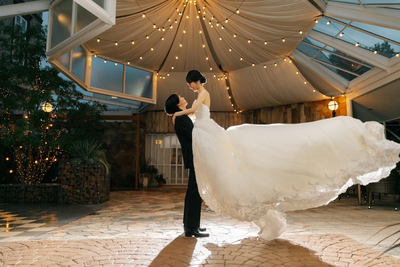 ラストはご新郎様にだっこ♡