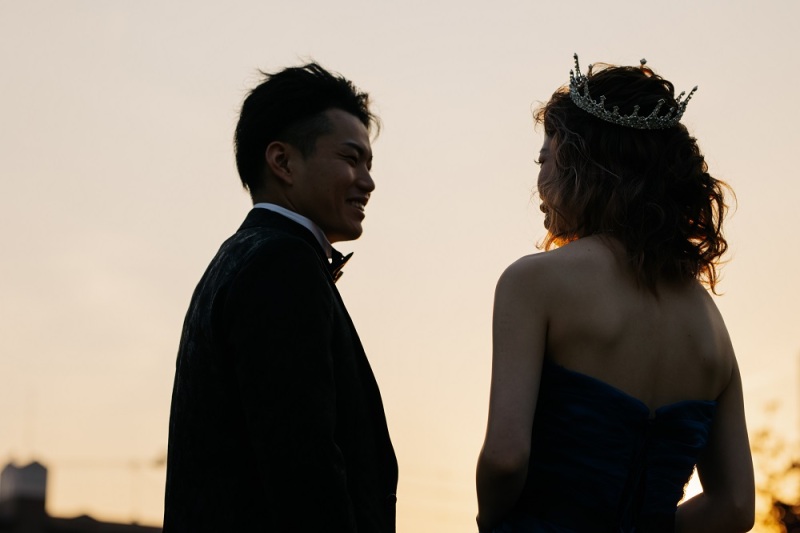 ナチュラルフォトウェディング|ウェディングドレス×カラードレス|スタジオ