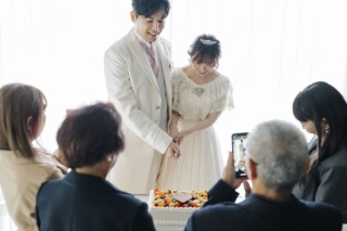 絆をより深めるフォトウェディング｜ウェディングドレス＆カラードレス◇スタジオ