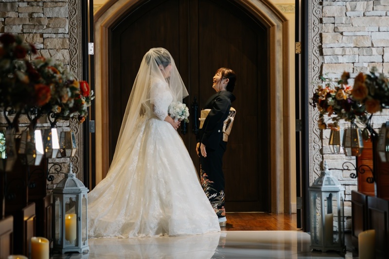 お母さまからベールダウン