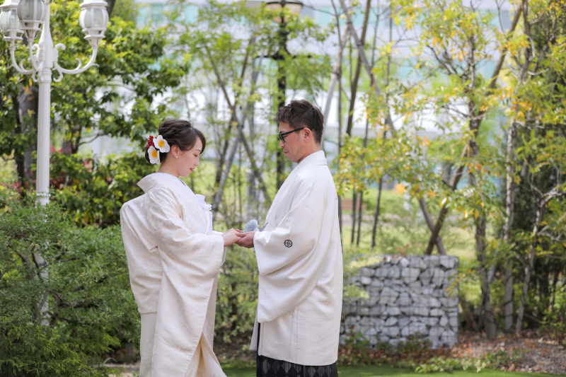 白無垢でガーデン撮影