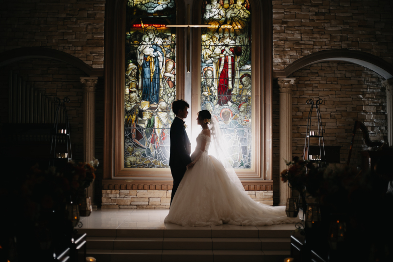 チャペルの光を落として・・・