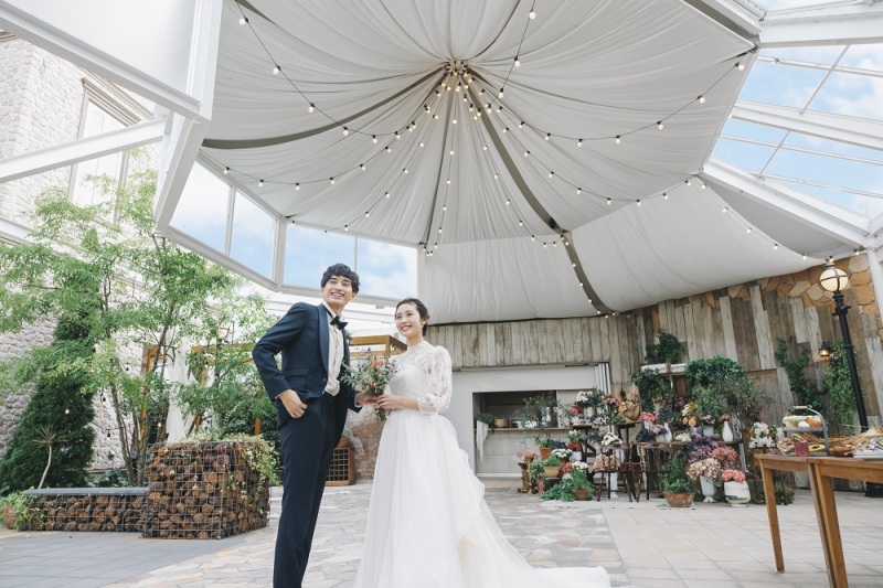 PHOTO WEDDING FLEUR_ガーデンで撮影できる