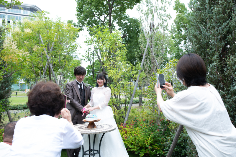 PHOTO WEDDING FLEUR_家族・友人を撮影に呼べる