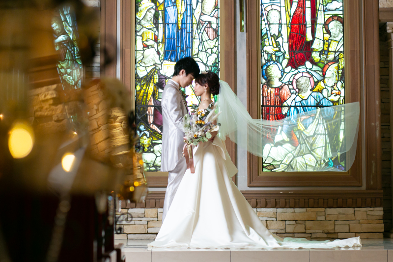 ステンドグラス、ベール全てを生かして