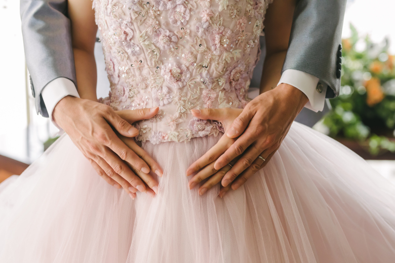 《マタニティフォト》洋装1着/スタジオ◇50カット全データ付き