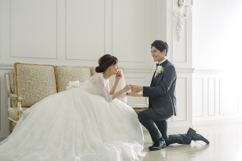 《ヘアメイクリハーサル付き》洋装1着/スタジオ◇50カット全データ付き