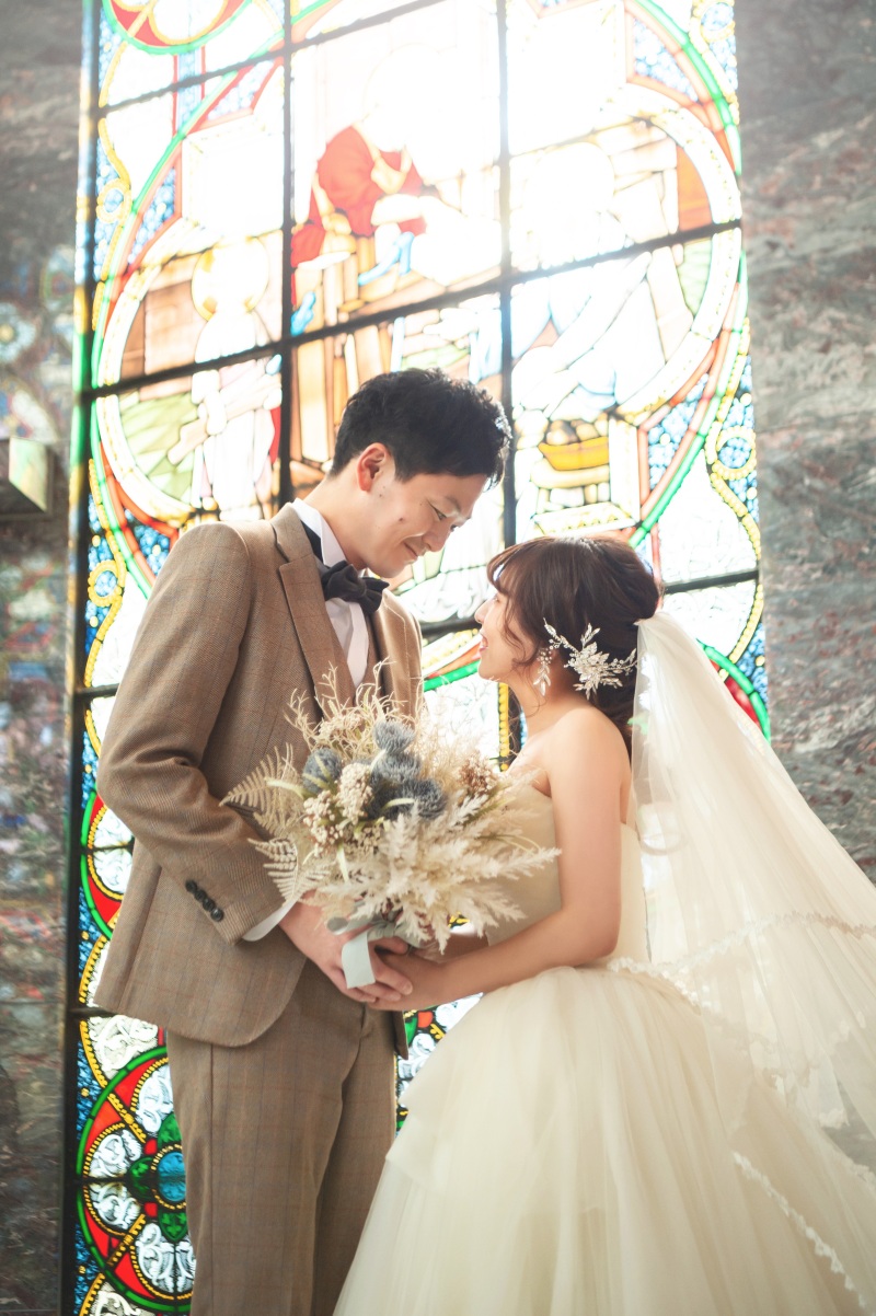 純白のウェディングドレス