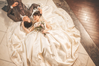 スタイリッシュで美しいウェディングフォト