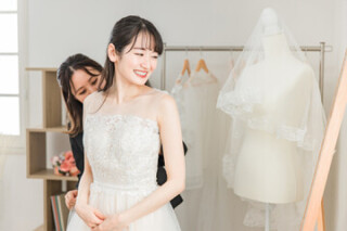 ドレスフィッティング