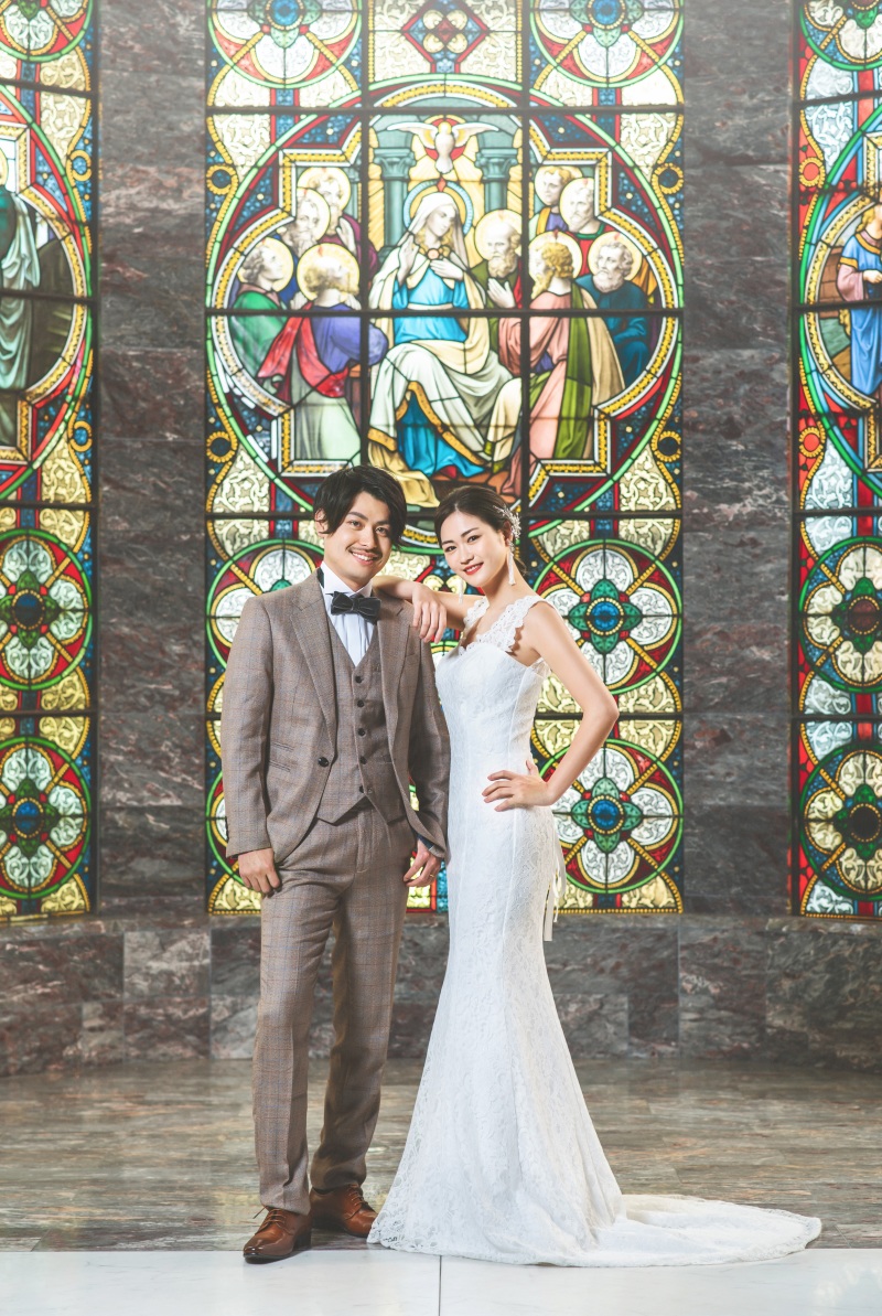 大きなステンドグラス