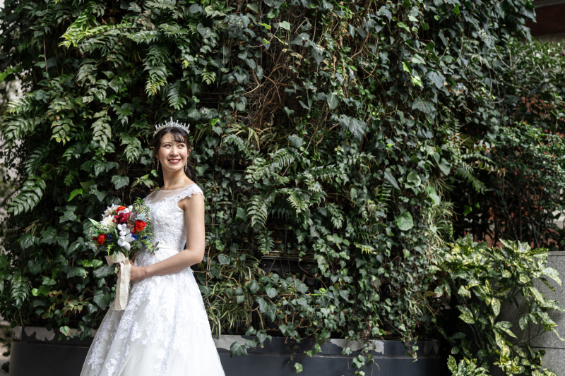 まずはご新婦様から