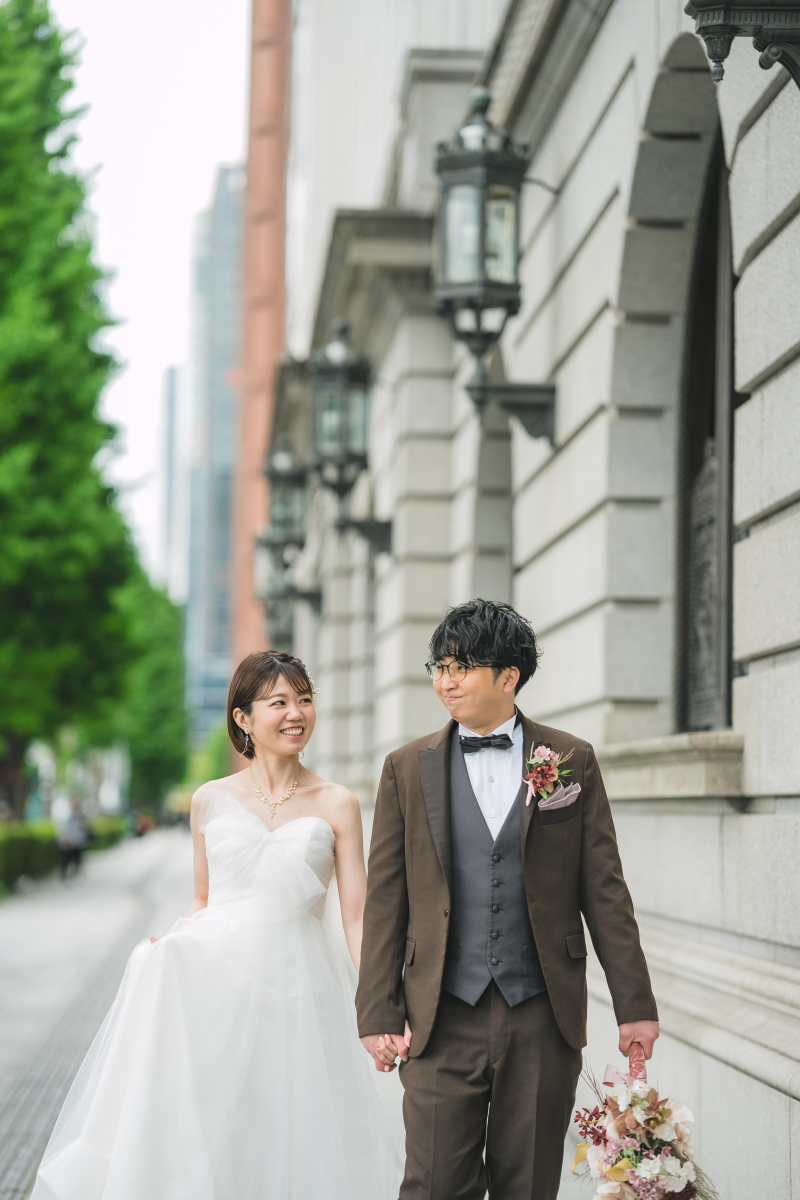 丸の内の古き良き雰囲気の中で