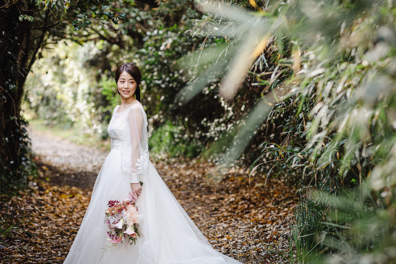 まずは緑のトンネルから