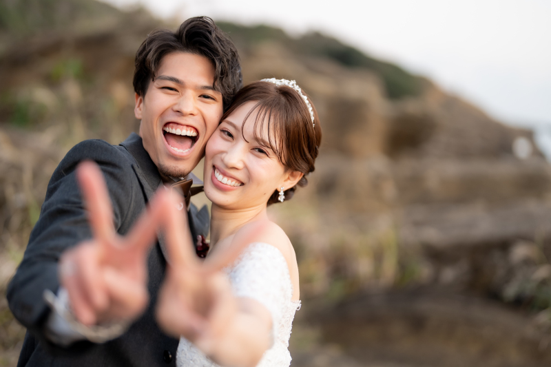くだけた写真も!