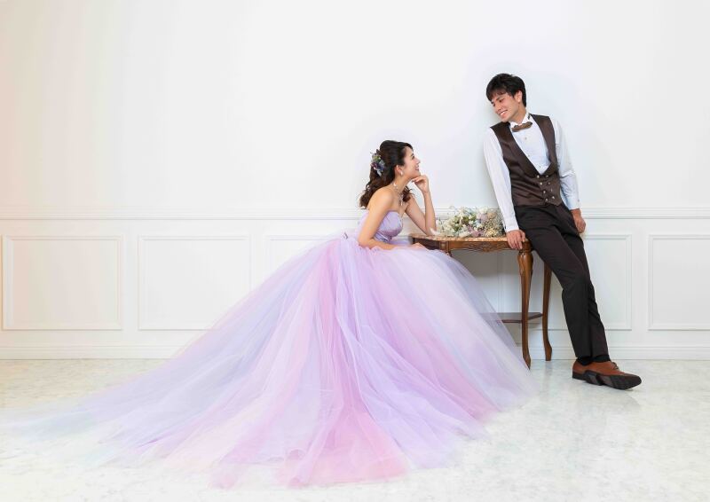 キヨコハタのカラードレスもございます