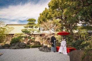 夫婦と、そして新しい家族になる記念に…