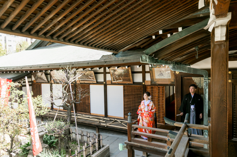 撮影は大阪天満宮ならではの雰囲気でスタート