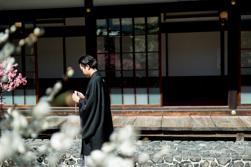 ご新婦様を待つご新郎様・・・