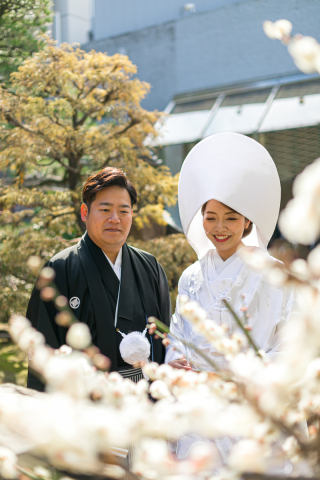 満開の梅とご一緒に。