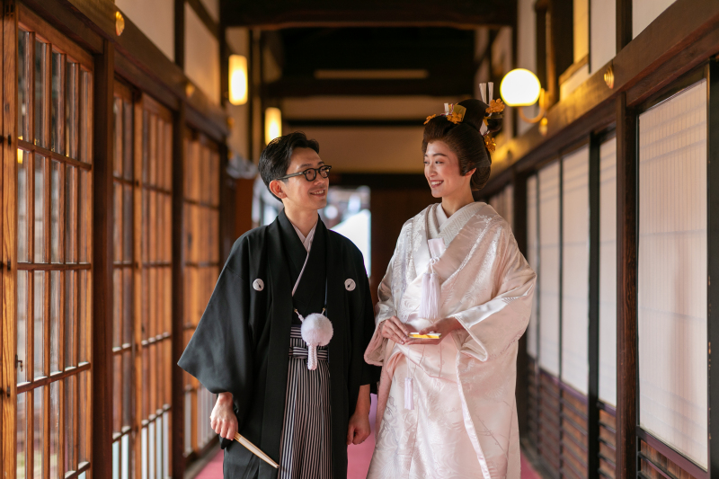 見つめ合いながら・・・