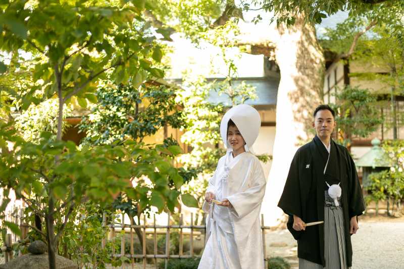 木々の緑が美しい中庭