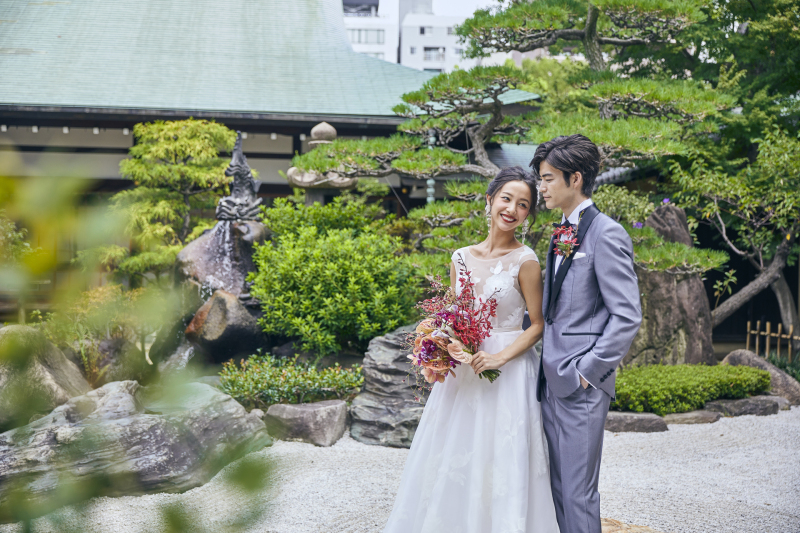 天満宮会館スタジオ【大阪天満宮】_大阪天満宮　中庭（和装）2