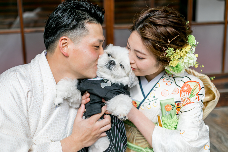 日本庭園フォトプラン【引き振袖+アルバム付き】~衣装を引き振袖にグレードUPに加え、アルバムも付いてくるプランです~