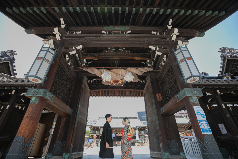 国の登録有形文化財の神殿「梅花殿」で撮影!挙式フォト&日本庭園フォト色打掛プラン~色打掛で挙式とお庭♪~