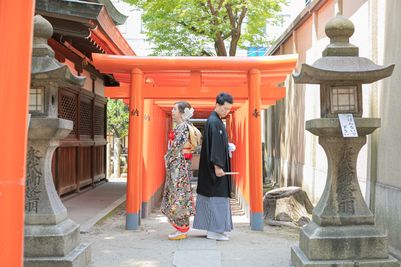 国の登録有形文化財の神殿「梅花殿」で撮影!挙式フォト&日本庭園フォト色打掛プラン~色打掛で挙式とお庭♪~