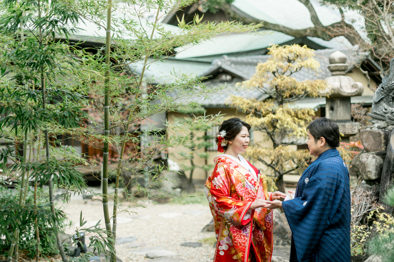 【衣装こだわりプラン】国の登録有形文化財の神殿「梅花殿」挙式フォト&日本庭園フォト【白無垢+色打掛】