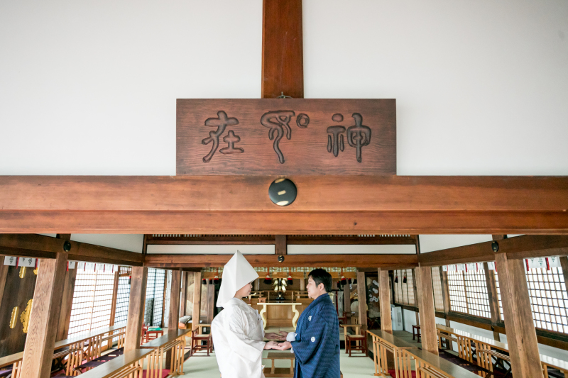 【衣装こだわりプラン】国の登録有形文化財の神殿「梅花殿」挙式フォト&日本庭園フォト【白無垢+色打掛】