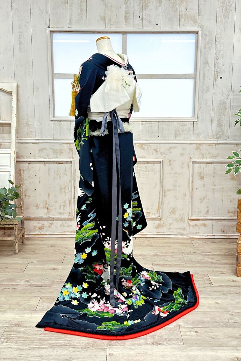 黒古典　※引き振袖【+10,000円】