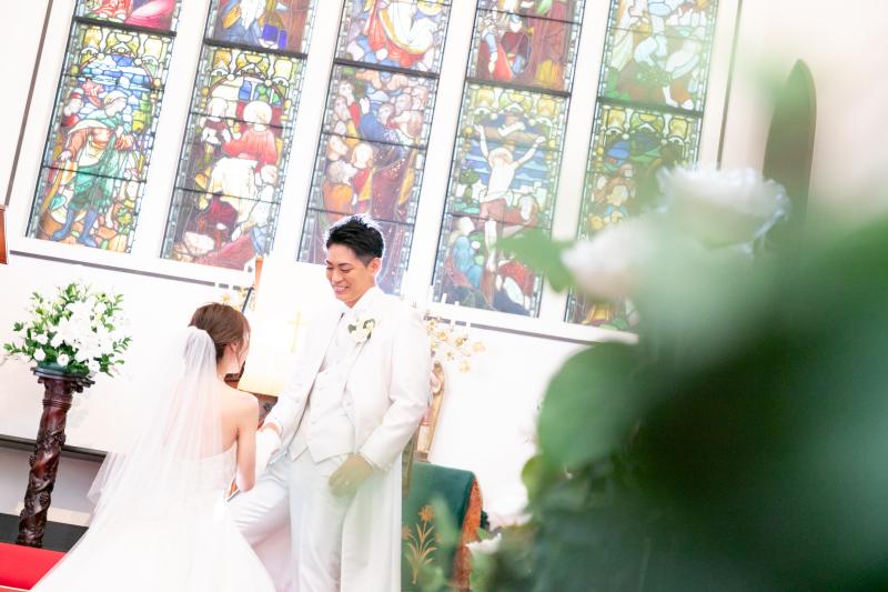 新郎様の優しい表情にも注目