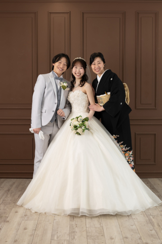 スタジオで叶える和装&洋装フォト | 一日で楽しむ贅沢な前撮り☆