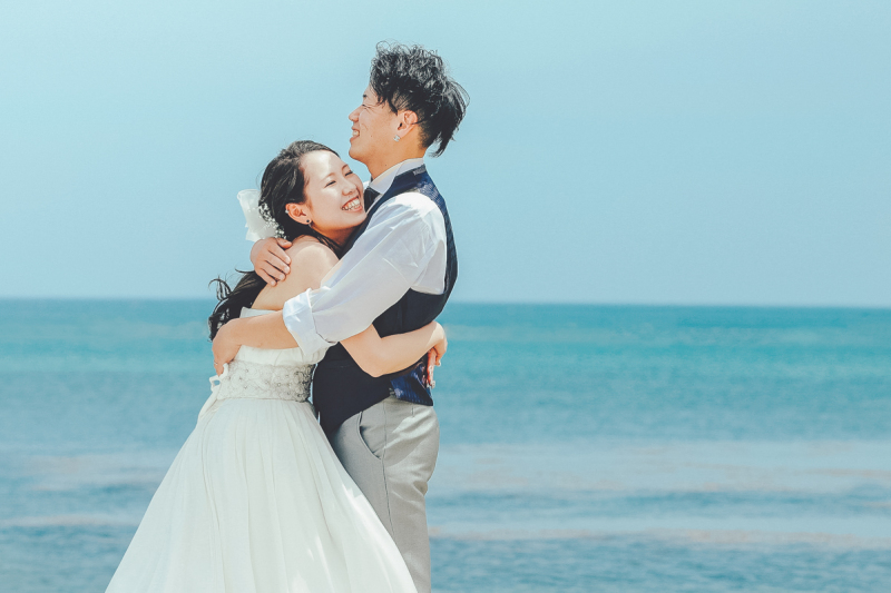 離島で撮影する海岸ロケーションフォト